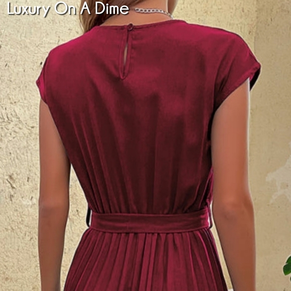 Retro Pleated Classy Modest Short Sleeve Knee Length Belted Midi Dress - Picture 5 of 12